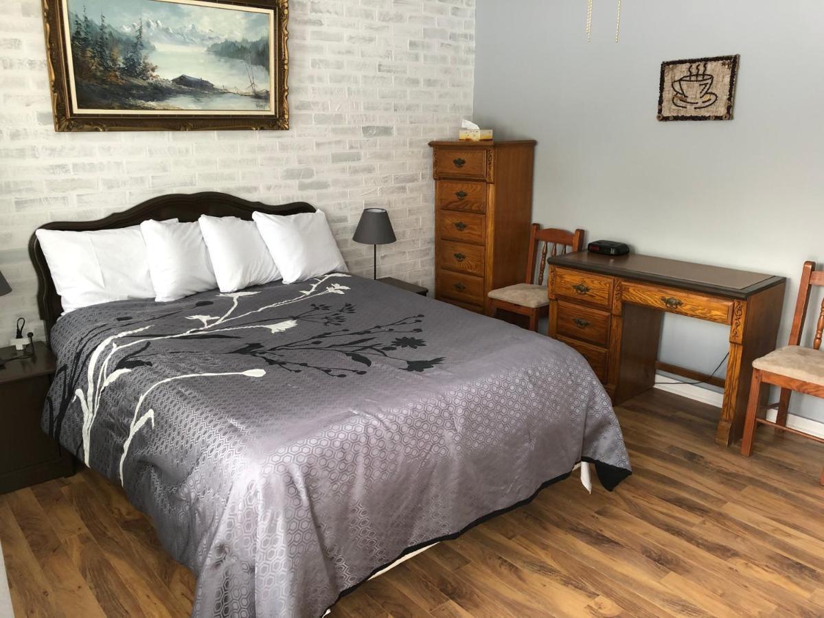 Auberge Restwell Motel Berry Mills Екстериор снимка