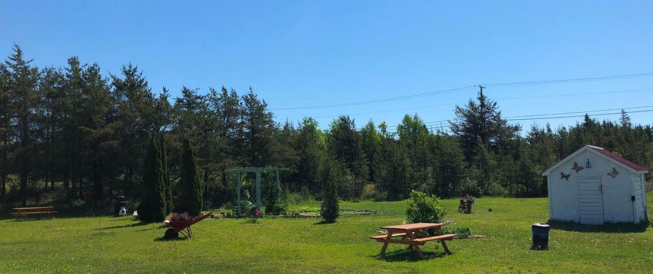 Auberge Restwell Motel Berry Mills Екстериор снимка