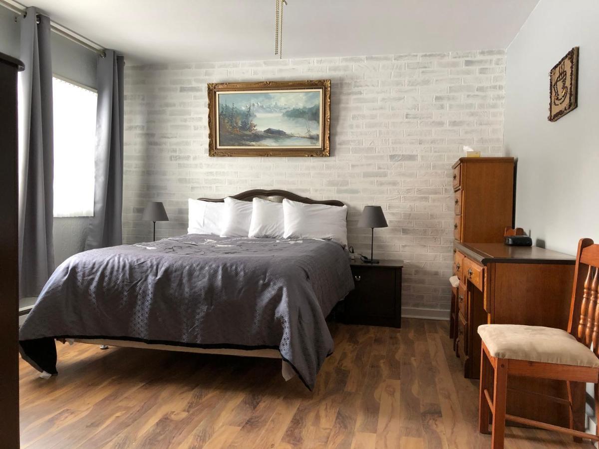 Auberge Restwell Motel Berry Mills Екстериор снимка