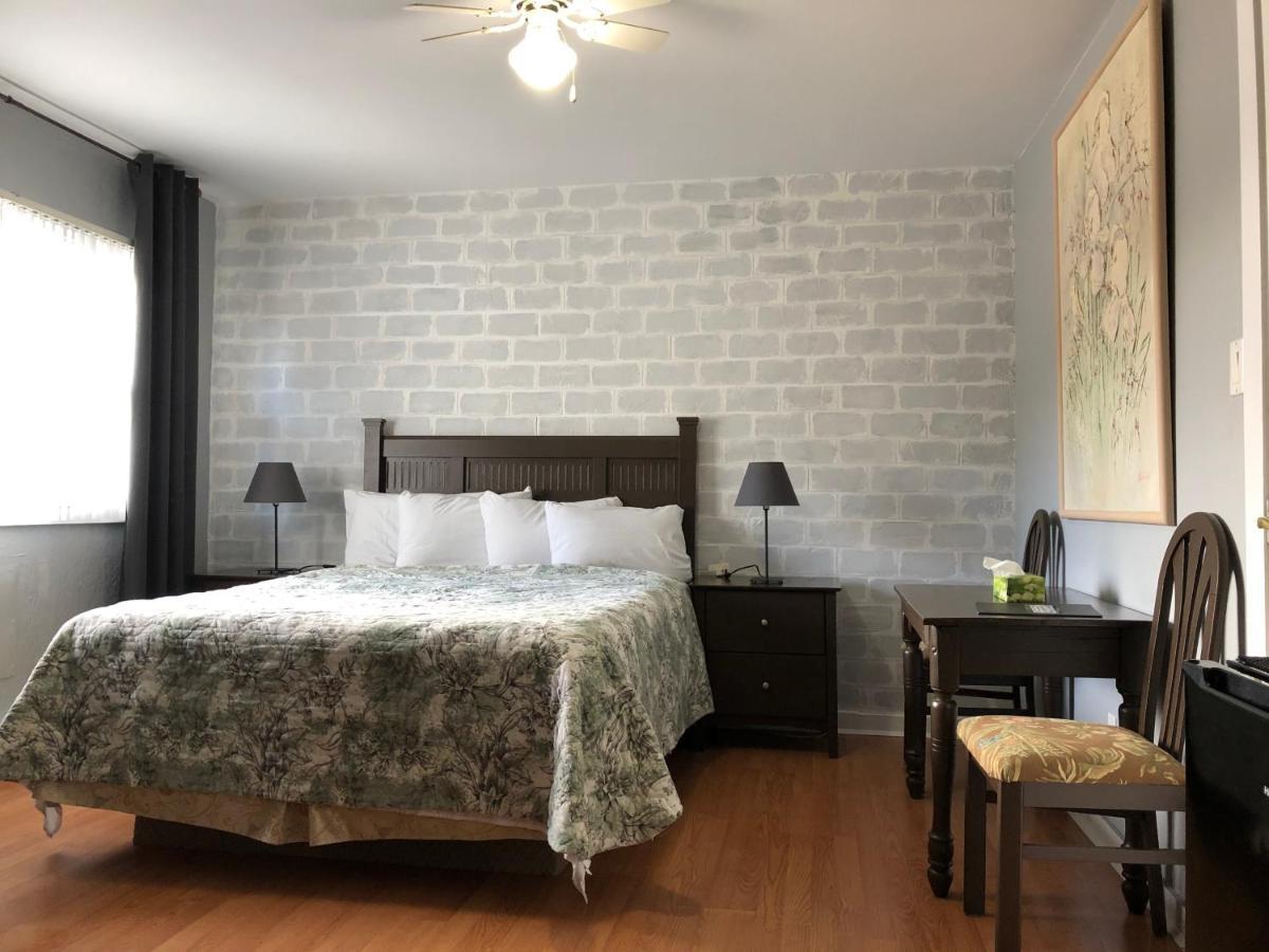 Auberge Restwell Motel Berry Mills Екстериор снимка